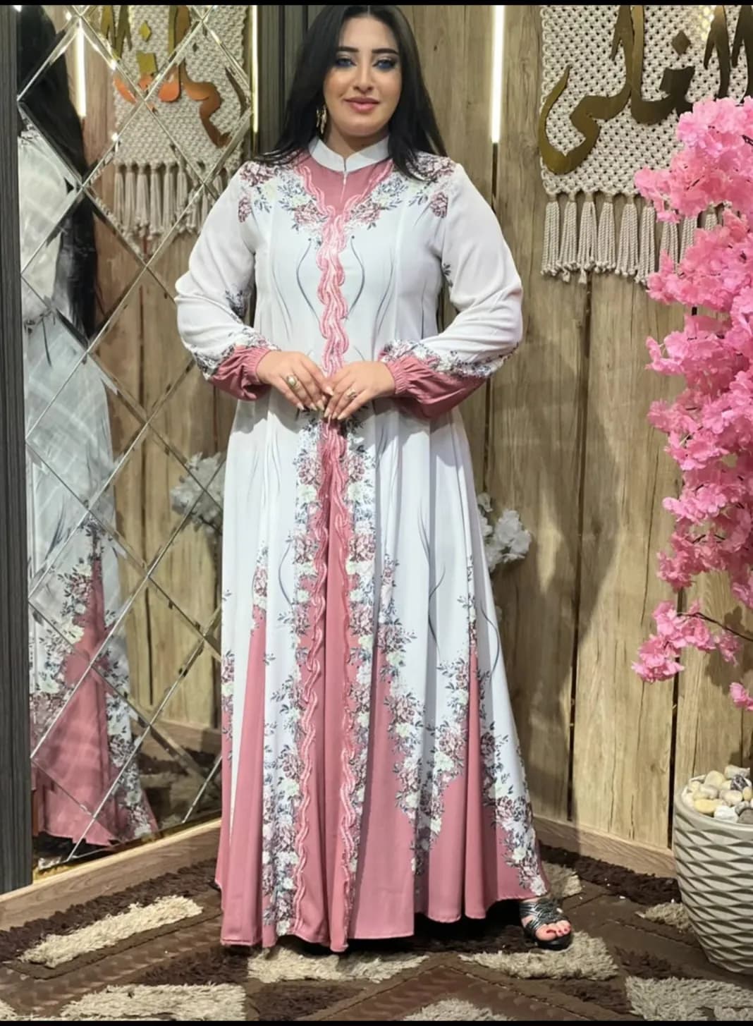 Le produit Abaya égypte Femme Fleurie