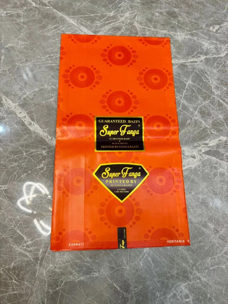 Bazin Super Fanga - Tissu de qualité supérieur orange - Image 1