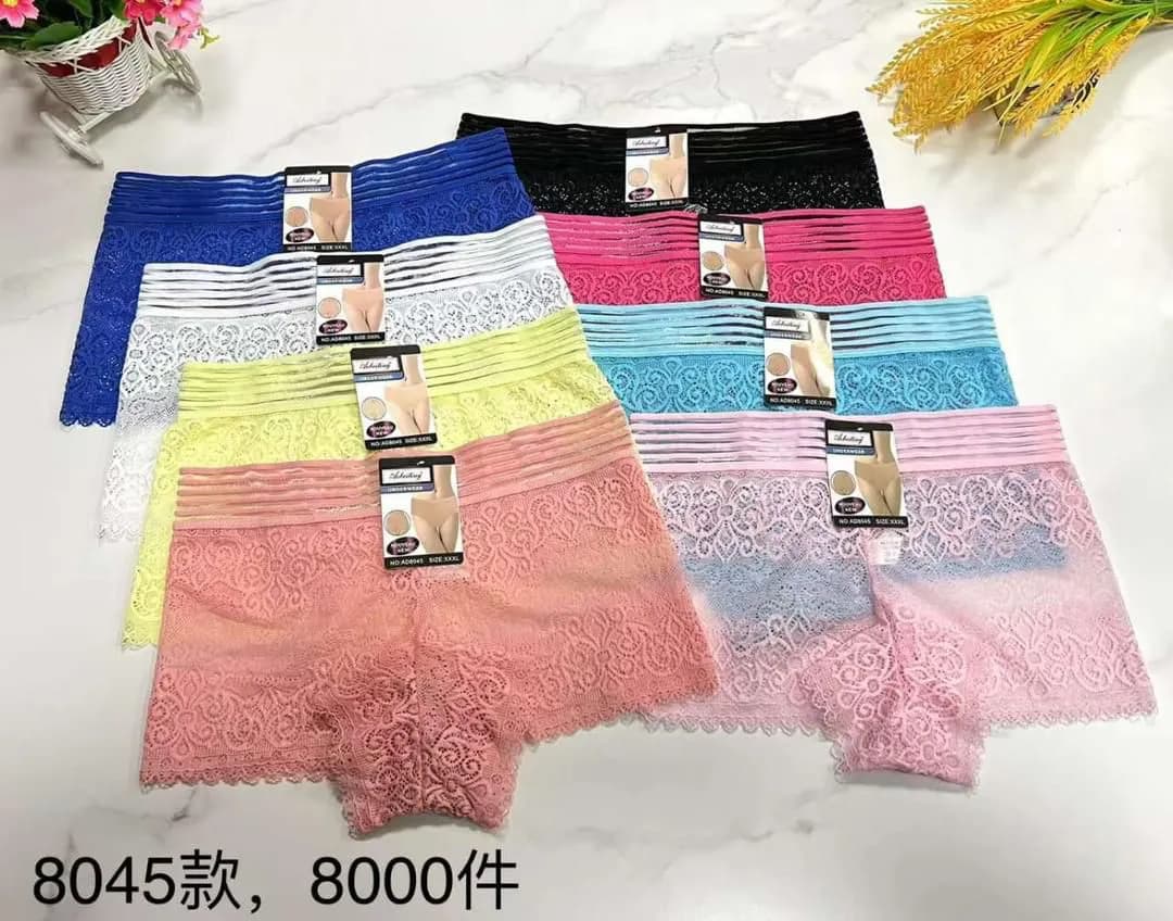 Sous Vêtements en Dentelle - Image 1